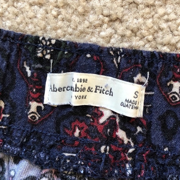 patterned, boho flowy pants - Picture 3 of 3